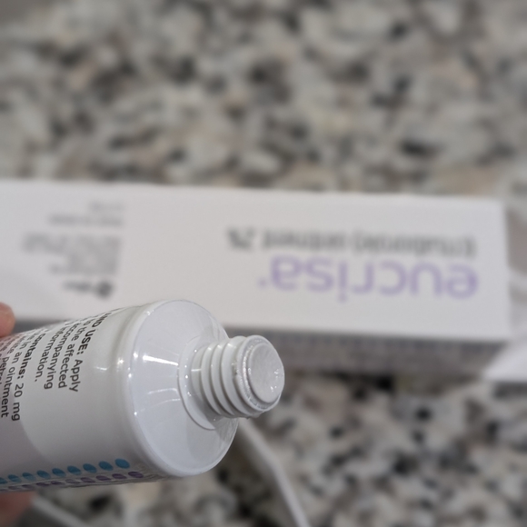 Eucrisa (crisaborole) Ointment 2% - 60g - Picture 5 of 5